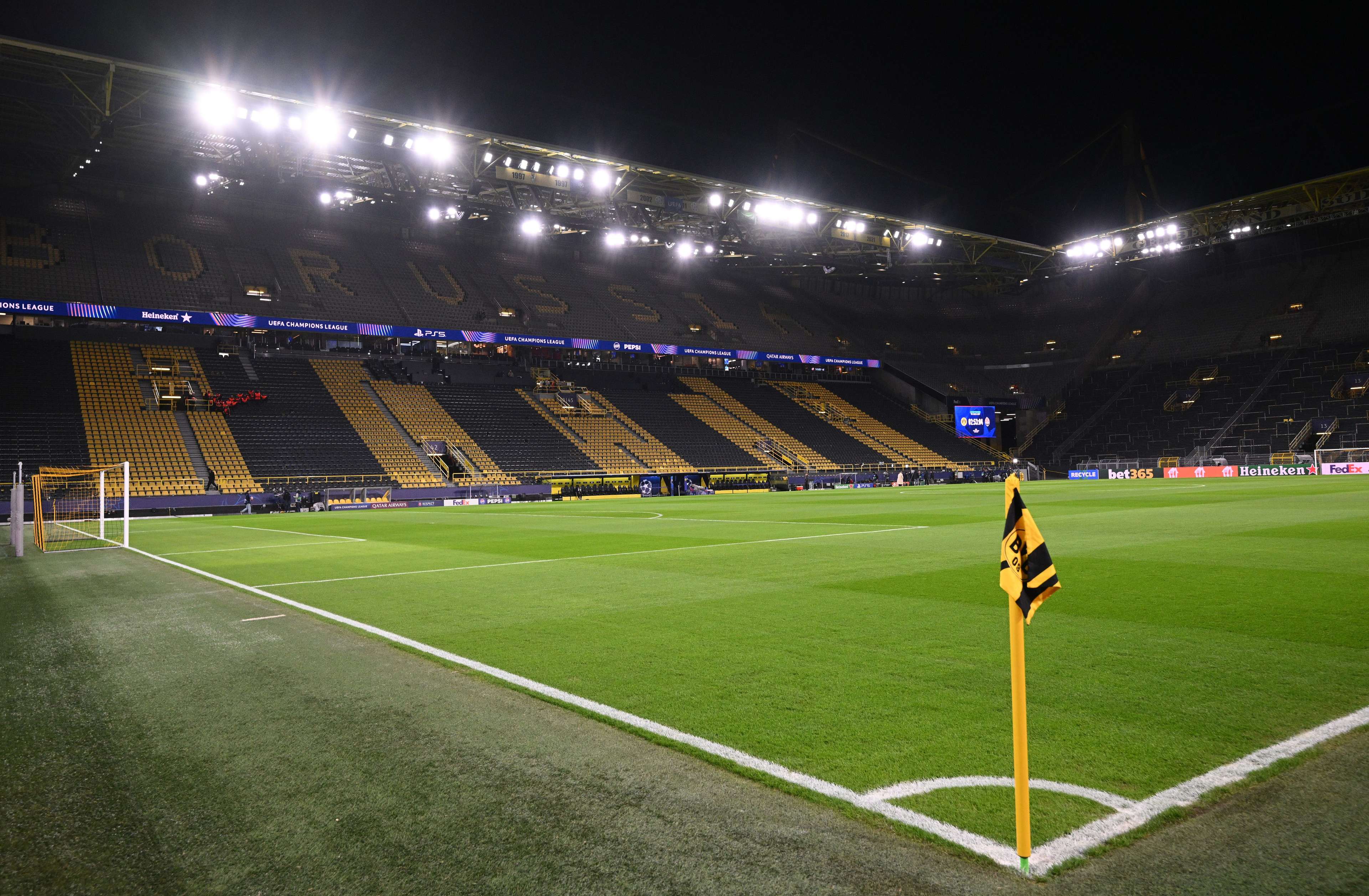 无论是球场 无论是球场